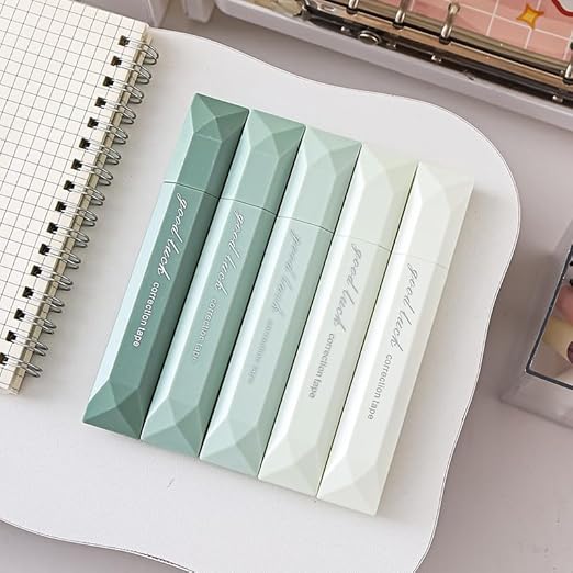Correction tape pen ins high value gradient silent silent alteration with large capacity smooth continuous correction tape. (Gradient green 5 sticks)
