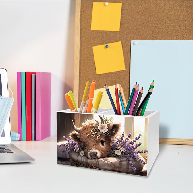 Lavender Floral Highland Cow Pen Holder for Desk, Highland Cow Gifts for Women Pencil Organizer, Rustic Purple Flower Heifer Wooden Box Sign Desk Decor for Home Office Decoration