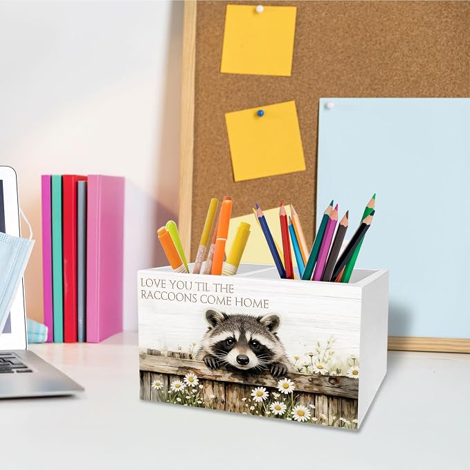 Farmhouse Daisy Floral Raccoon Pen Holder for Desk, Raccoon Lover Gifts Pencil Organizer, Funny Trash Panda Wooden Box Sign Desk Decor for Kids Girls Room Nursery Decoration
