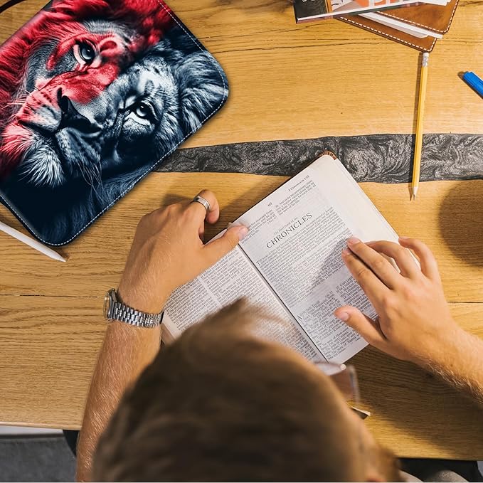 Bible Cover for Men Women,Large Leather Bible Case Fit Book Up to 11x8x2 Inch,Red Black Lion Bible Covers Bible Study Carrier Church Bags w/Handle & Zipper