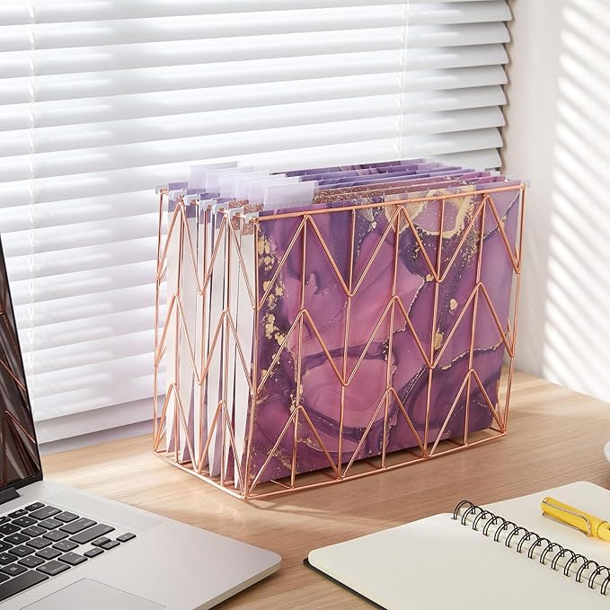 18 piece Letter Size Folder with 1/5 Adjustable Cutting Label, , 9.5x11 inches, Suitable for Offices, Homes, and Schools, with a Large Purple Pattern