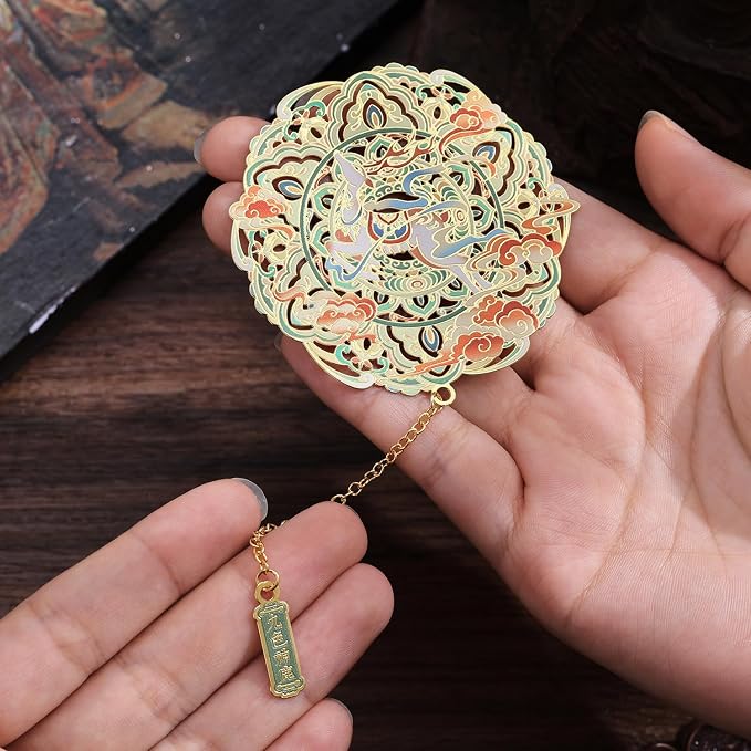 Premium Dunhuang Metal Bookmark Gift Set, Delicate Bookmark with Pendant, Sophisticated Nine-Colored Deer Gift Box for Book Lovers, Female Readers and Writers