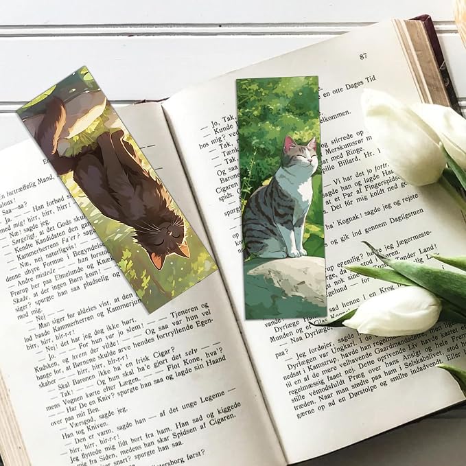 50 Pcs Cat Bookmarks, Oil Painting Paper Page Markers for Men and Women, Aesthetic Reading Accessories, Office and Home Supplies, Holiday Gift Ideas