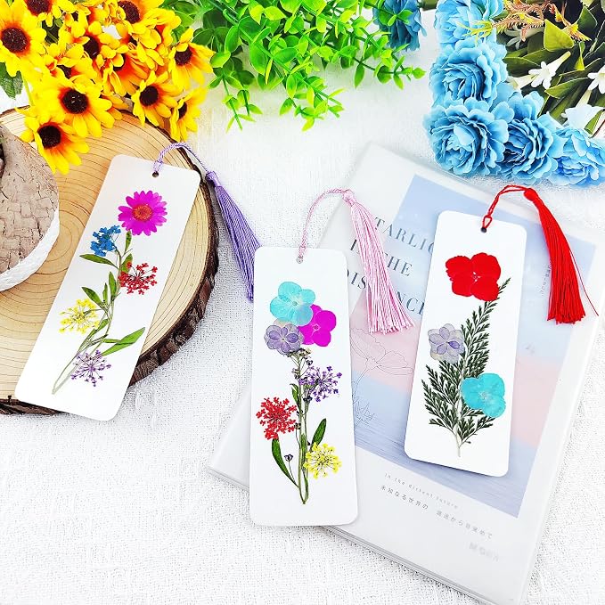 Cardstock Blank Bookmarks Set, 12 Pcs DIY White Craft Bookmarks for Pressed Flowers, Dried Floral Book Mark Making Kit with Pressed Flowers, Tassels, Book Marks for Dried Floral (Elegant Style)
