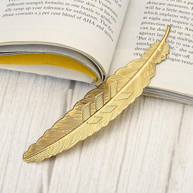 PATIKIL Metal Feather Bookmarks, 6 Pack Book Marks Page Markers Birthday Appreciation Gift for Women Teacher Reader Book Lovers, Light Gold