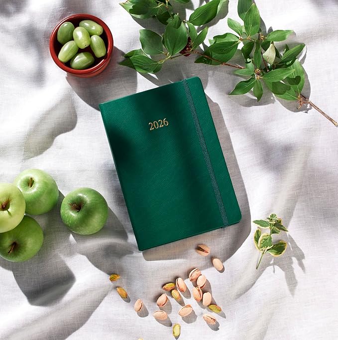 Wykeham's Executive 2026 Daily Journal Planner – US Public Holidays & Format – Customization Available (Racing Green, 8.5" x 5.5")