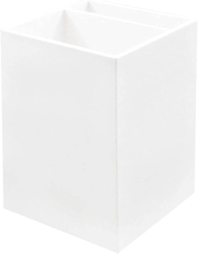 JAM PAPER Plastic Pen Holder - White - Desktop Pencil Cup - Sold Individually