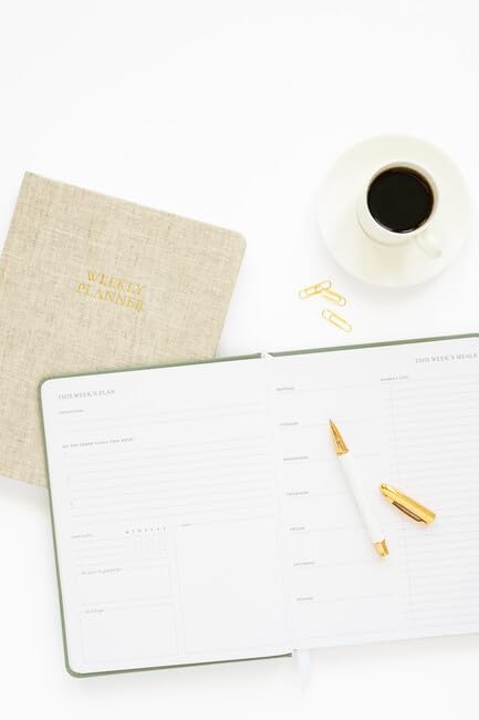 Sugar Paper Undated Weekly Planner, Fabric Cover, 7x9 Inches, Hardcover Weekly Planner (Chambray)