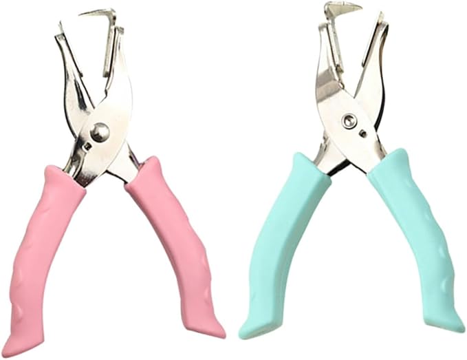 VILLCASE 2Pcs Labor-Saving Staple Puller Remover Tools with Ergonomic Grip for Office and Home Use Compact and Lightweight Staple Removing Accessories Random Color Random Color