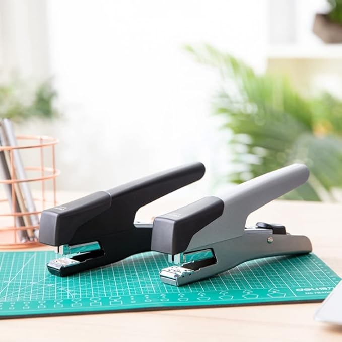 Desk Stapler Handheld Stapler Durable Metal Stapler 20 Sheets of Paper Capacity Suitable for Office Document Binding Available in Silver/Black Colors School Supplies (Color : A)