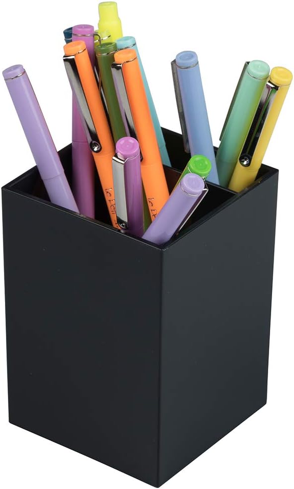 JAM PAPER Plastic Pen Holder - Black - Desktop Pencil Cup Sold Individually