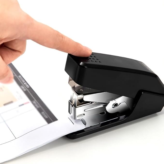 A Stapler Refers to A Convenient Stapler That Presses and Presses The Stapler