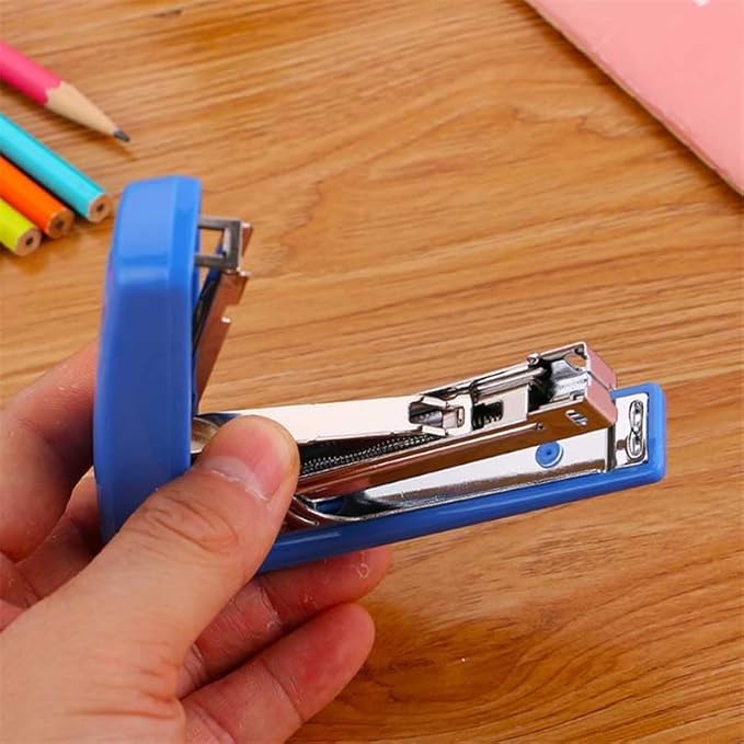 1 Piece of Mini Stapler, Stationery, Office Supplies, Staples, Office Accessories(D)