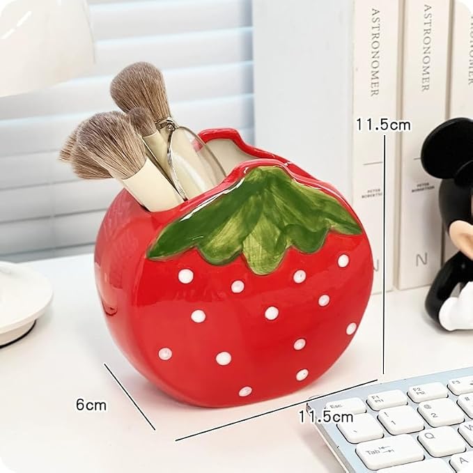 Strawberry Pencil Holder Toothbrush Holder Cute Pen Holder for Desk Organizer Makeup Brush Pencil Cup Kawaii Desk Accessories Aesthetic Office Home Decor Birthday Gifts for Women (Red)