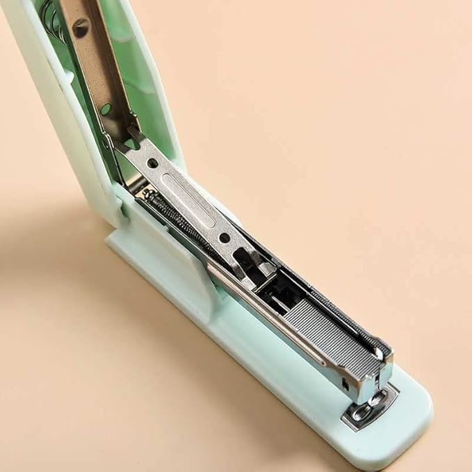 Solid Color Portable Mini Stapler Set with 1000 Staples Stationery Office Binding Tools(D)