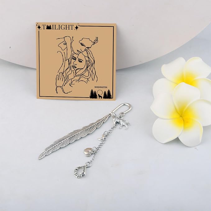 MAOFAED Vampire Bookmark for Romance Book Lover, Fantasy Reader Gift, Romance Book Club Gift, Reading Gifts(teethHeart)