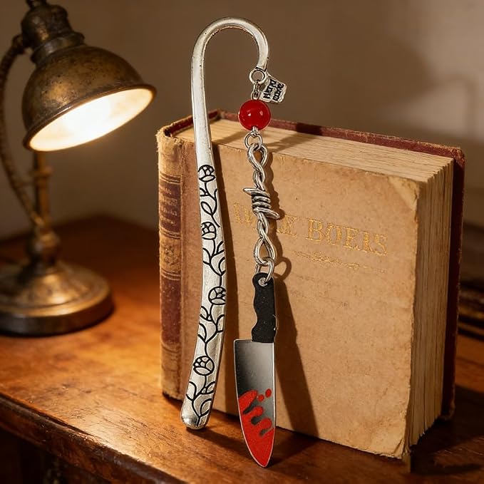 Horror Bloody Knife Metal Bookmarks Thriller Suspense Book Lover Book Charms Halloween Gifts for Friends Horror Lover Collectible Gifts Read Club Bookish Gifts (Bloody Knife Bookmark)