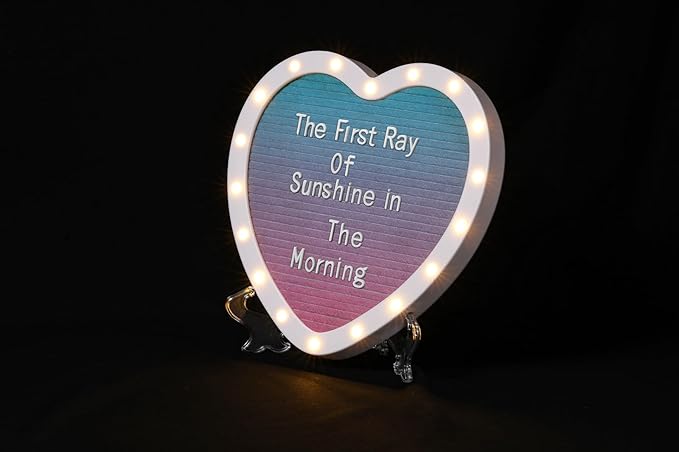 Heart-Shaped Felt Letter Board with Built-in LED Lights,10x10 Light-up Message Board with 663 Pre-Cut Letters,Cursive letters for Valentine’s Day Birthday Party,Pregnancy Announcement,Wedding