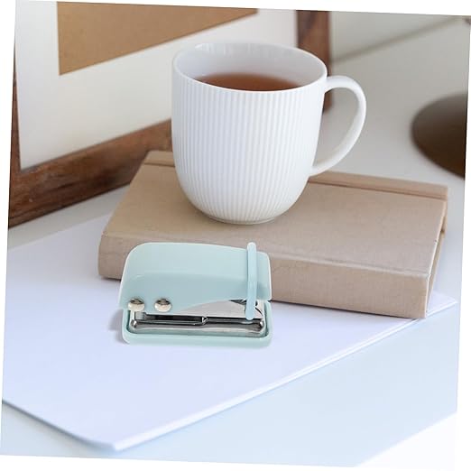 Puncher Cute Single Puncher Portable School Stapler for Office Use Sturdy Design for Home School Supplies
