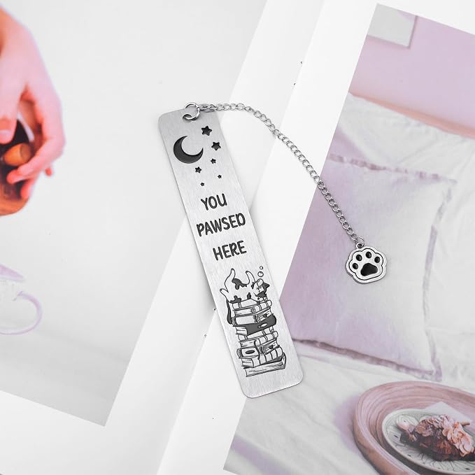 Cat Bookmark Gift for Cat Lovers, Cute Sleeping Kitten Metal Book Mark You Pawsed Here Bookmark Reading Accessories for Women Men Friends Readers Club Gift