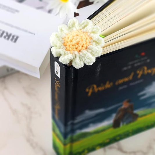 Crochet Bookmarks for Women Girls Kids Knitted Daisy Book Mark for Book Lovers Coworker Bookish Birthday Graduation Gift for Her Him Unique Page Bookmark for Readers Christmas Easter Gifts
