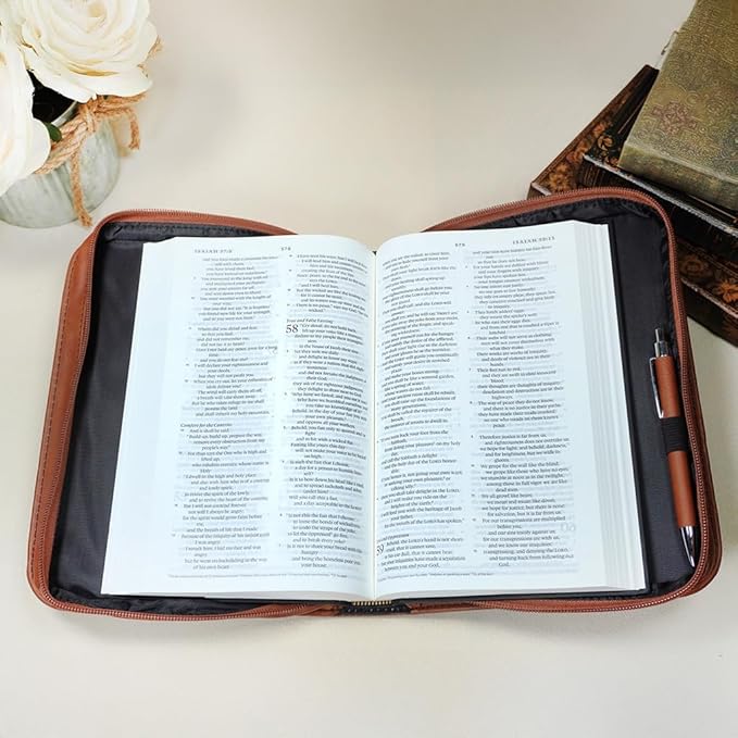 Personalized Vegan Leather Zippered Bible Cover – Custom Engraved Scripture Journal Case with Handle, Pen Holder & Pocket – Fits Large & Medium Bibles