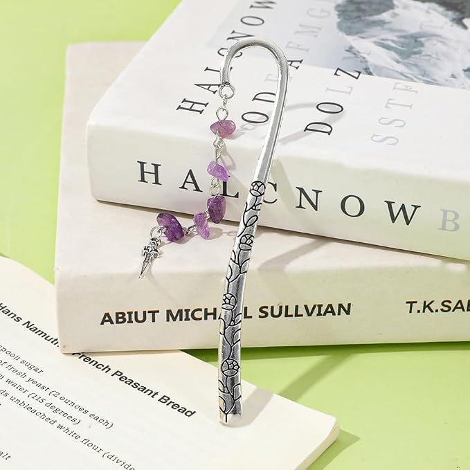 Horror Bloody Knife Metal Bookmark Horror Bookmark for Horror Fans Thriller Suspense Books Book Accessories Exquisite Hook Bookmarks Gift for Women (Sword Bookmark 3PCS)