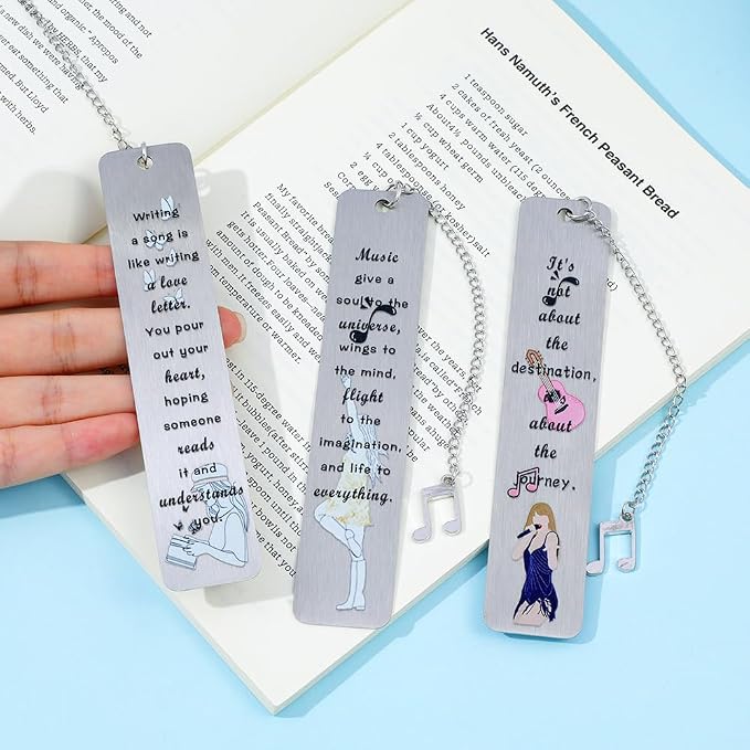 TTPD Inspired Book Girl Bookmark, Showgirl Keyhole Design, Acrylic Page Marker, Key Lock Shape, 3 Pack, Reading Gift for Book Lovers (3pcs Metal Bookmarks)
