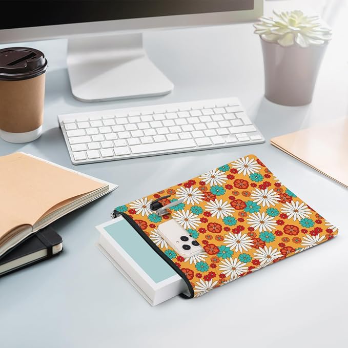 Retro Floral Daisy Pattern Book Lovers Gifts Waterproof Book Sleeve Book Pouch Book Protector with Zipper and Front Pocket BookCover Case for Women Friend Mom Grandma Book Accessories Book Club Gifts
