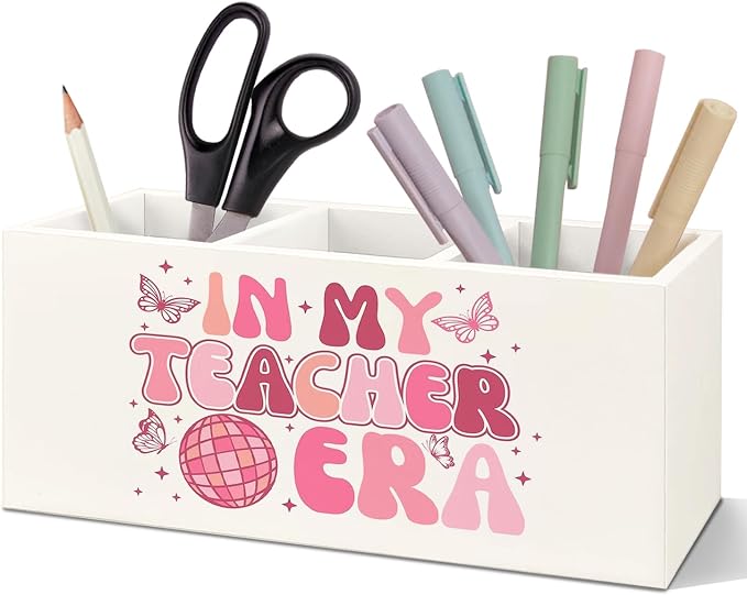 SNNDER Teacher Pencil Holder, Teacher Gifts for Women, Teacher Appreciation Gifts, in My Teacher Era Wooden Pen Pencil Holder Organizer for Home Office Desk Accessories