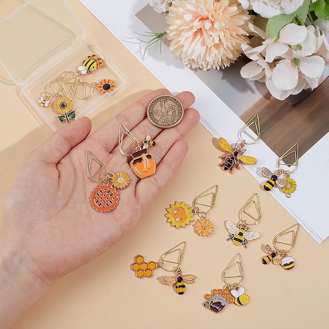 OLYCRAFT 12Pcs Cute Bee Paper Clips Bee Bookmark Teacher Presents Clip with Bee Alloy Enamel Pendants Animal Bookmark Clips for Bookmarks School Office Home Supplies and Book Lovers