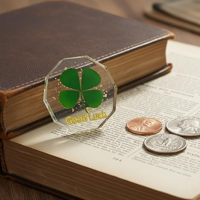 Real Four Leaf Clover Good Luck Pocket Token, Preserved Flower Resin Charm Gold Silver Foil, Real Clover for Wallet, Purse, Bag (Diamond Good Luck)