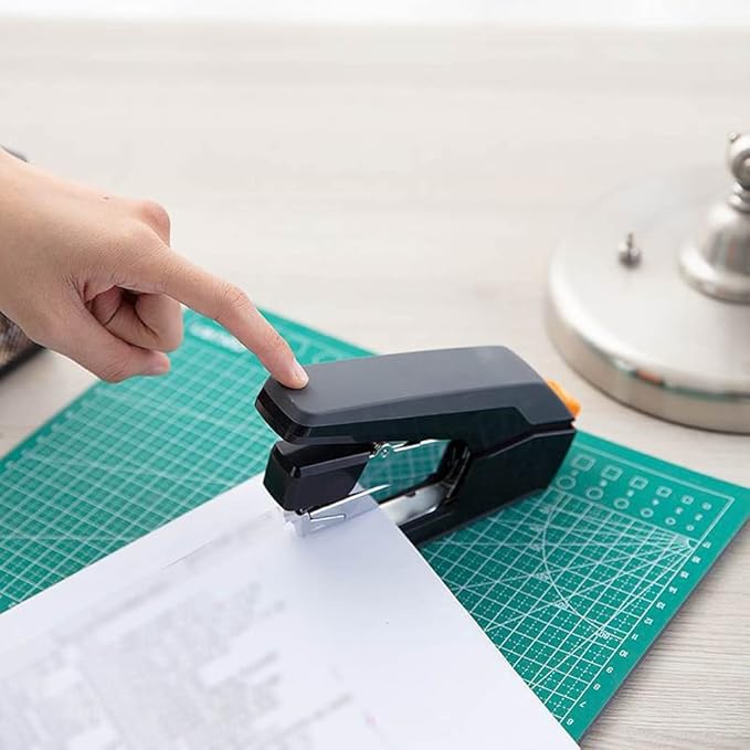 KUYWLMKMZZ Desk Stapler Portable Stapler Labor-Saving Stapler Desktop Stapler Office Learning Desktop File Sorting Suitable for School Supplies School Supplies (Color : Black)