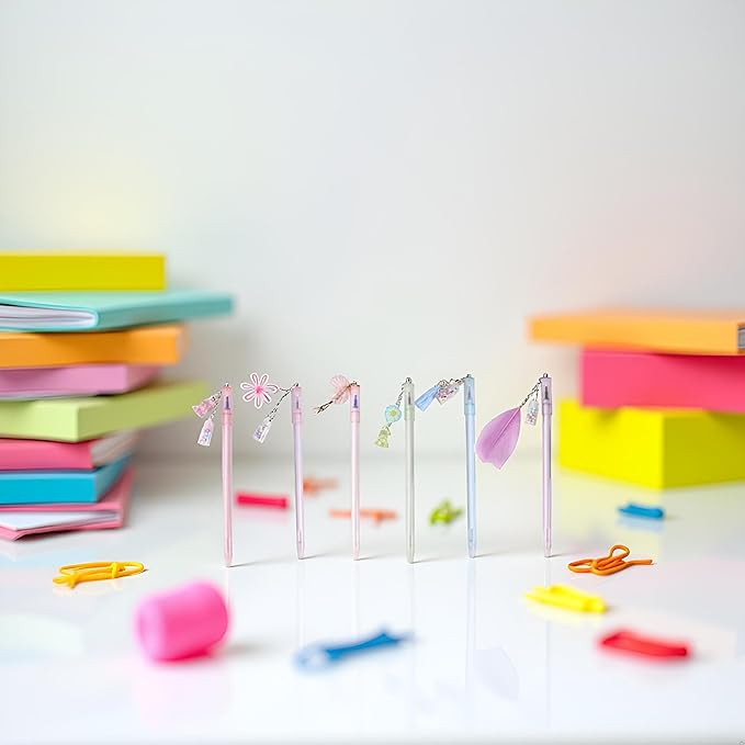1PC Random Color Gel Pen Pendant Pen Cute Drifting Bottle Bear Pendant Gel Pen Stationery Sweet Lovely Erasable School Office Supplies(Bear Random)
