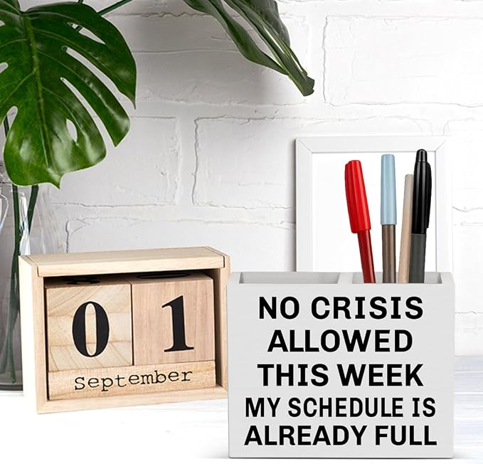 Bosses Day Gifts for Women Men Manager Funny Office Decor for Women Wooden Pencil Holder National Boss Day Decorations Gifts for Supervisor Leader Men Manager HR Coworker Office Desk Decor A 02