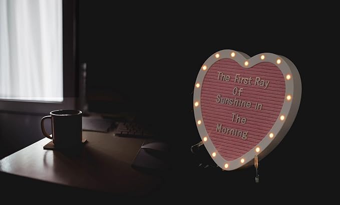 Heart-Shaped Felt Letter Board with Built-in LED Lights,10x10 Light-up Message Board with 663 Pre-Cut Letters,Cursive letters for Valentine’s Day Birthday Party,Pregnancy Announcement,Wedding