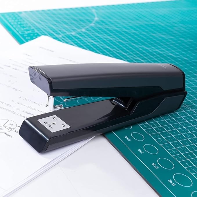 Desk Stapler Metal Stapler Standard Multifunctional Stapler Desktop Stapler 20-page Capacity Durable Metal Stationery Suitable for Document Binding School Supplies ( Color : Black , Size : Medium )