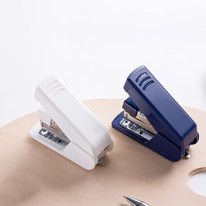 Desk Stapler Stapler Office Stapler Desktop Column Professional Stationery Can Hold 20 Pages Capacity Students Suitable for Office Document Binding School Supplies (Color : White)