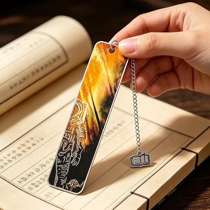 Project Hail Mary Inspired Metal Bookmark with Chain, Double-Sided Printed Stainless Steel Bookmark, Space Astronaut Design, Book Charm Pendant, Reading Gift for Sci-Fi Fans, Book Lovers(Project C)