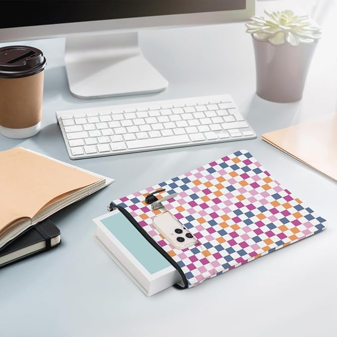 Retro Plaid Book Lovers Gifts Book Sleeve Vintage Checkered Waterproof Book Cover Book Pouch Book Protector with Front Pocket Book Club Christmas Birthday Gifts for Women Girl Sister Book Accessories