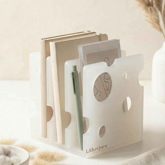 Blind box Acrylic Desk Organizer Cheese Shape 3 Grids Frosted Storage Box for Phone Remote Makeup Brushes Pens Ins Kawaii Cute Desktop Decor White