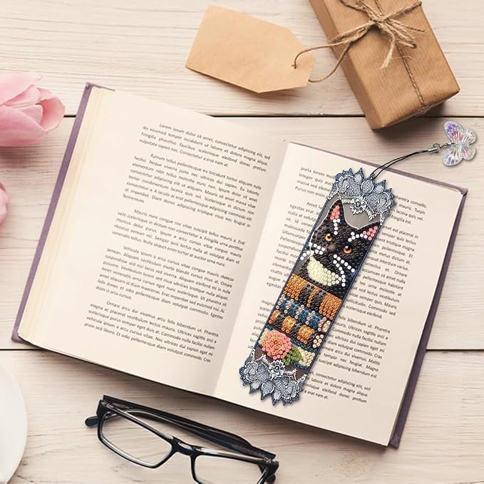 7PCS Cat Diamond Painting Bookmark DIY Diamond Art Kits for Adults, Acrylic Christian Diamond Art Bookmarks with Pendant for Book Lovers