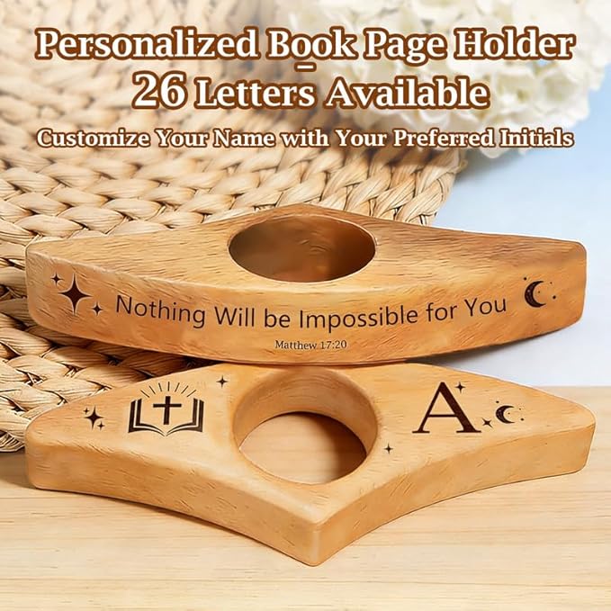 Personalized Wooden Thumb Book Page Holder Engraved with 26 Letters Initials Reading Bookmark Gift for Book Lovers, Readers, Women, Men, Teachers Christmas, Birthday(Beech Wood-C, D)