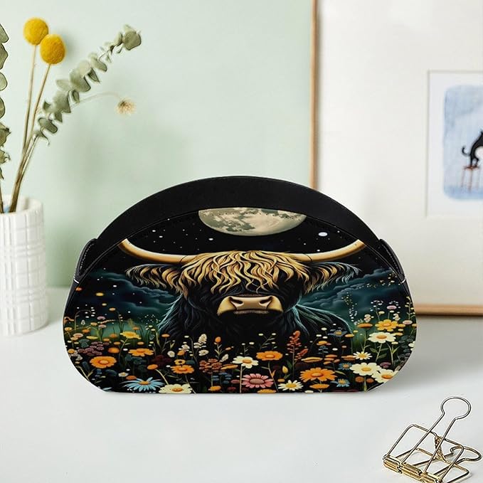 Highland Cow Starry Night Art Remote Control Holder with 5 Compartment PU Leather Multi Functional Desk Storage for TV Remotes Office Supplies