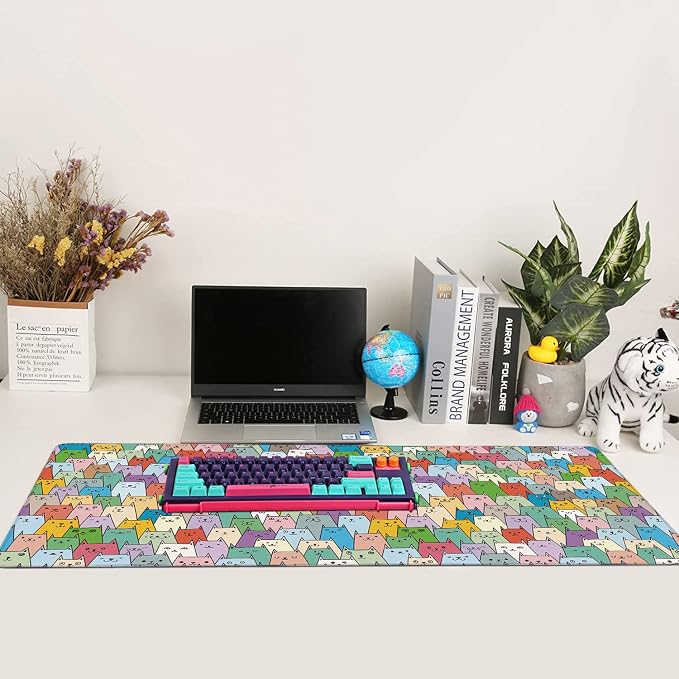 Cute Colorful Cats Extended Gaming Mouse Pad Large Desk Mat with Non-Slip Rubber Base and Stitched Edges,Keyboard Mouse Mat Desk Pad for Work,Game,Office,Home 35.4 * 15.7 Inch