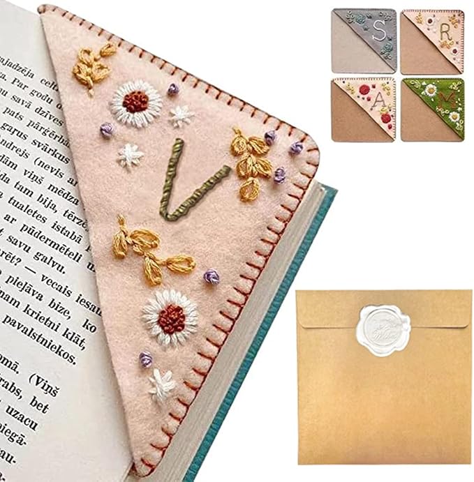 Personalized Hand Embroidered Corner Bookmark, 26 Letters Hand Stitched Felt Corner Letter Bookmark, Cute Flower Embroidery Bookmarks for Book Reading Lovers Meaningful Gift（Spring，V