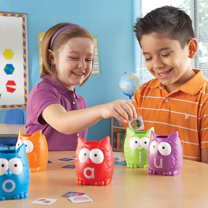 Learning Resources Vowel Owls Sorting Set - Phonics Games for Kids, Vowel Sounds, Toddlers Vocabulary Building, ABC Word Game, Reading skills Toys, Learn to Read, Gifts for Boys and Girls