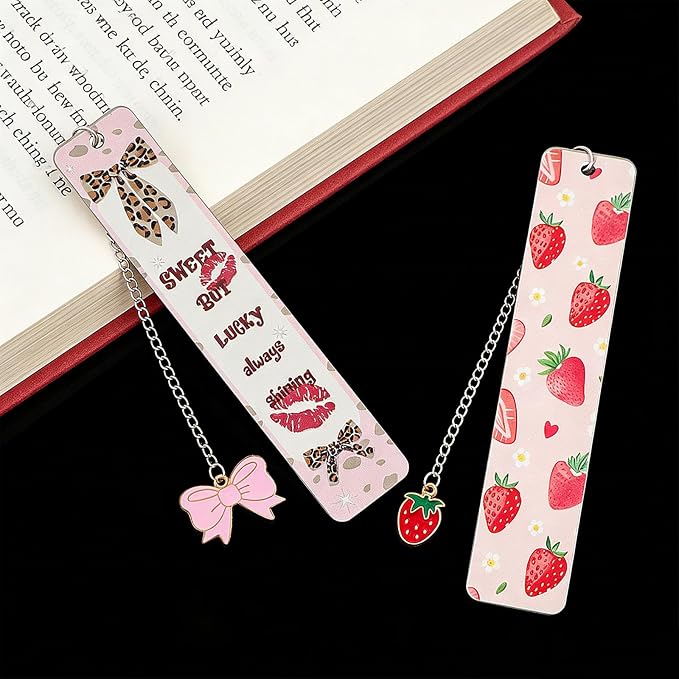 Pink Bow Metal Bookmark Gift Silver Chain Pendant with Bow for Women's Christmas Gift Book Lover Book Accessories School Supplies Office Stationery (Strawberry Bow 2PCS)
