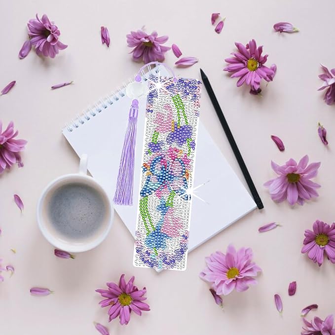 8PCS Diamond Painting Art Bookmarks,Cute Acrylic Bookmarks Crafts Kits Gifts with Pendants for Adult Women Book Lovers (Butterfly)