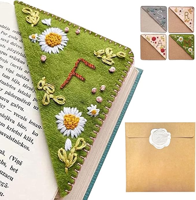 Personalized Hand Embroidered Corner Bookmark, 26 Letters Hand Stitched Felt Corner Letter Bookmark, Cute Flower Embroidery Bookmarks for Book Reading Lovers Meaningful Gift (Summer，F